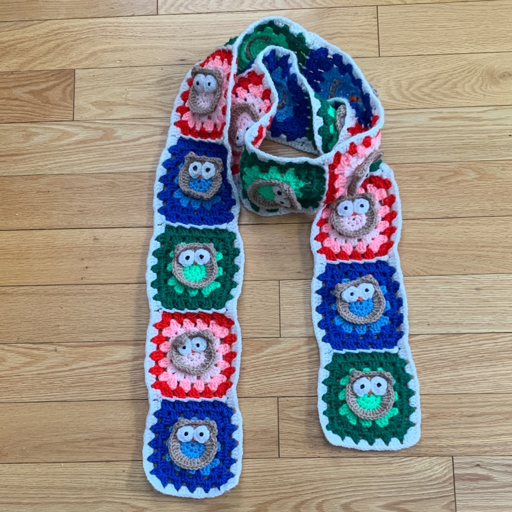 📌 ( Sold ) New Handmade Knit Women Granny Square Warp Mixed Color Owl Long Scarf
